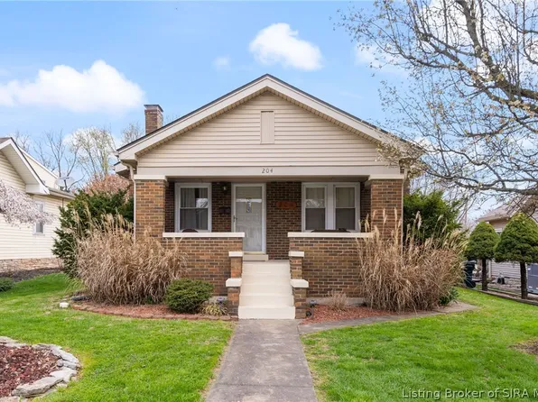 204 Allhands Avenue, Sellersburg, IN 47172