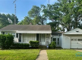 2011 Loxley Rd, Toledo, OH 43613