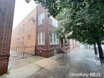 60-23 Gates Avenue, Flushing, NY, 11385