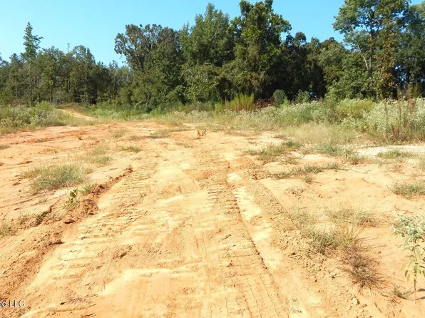 275 County Road 239, Tillatoba, MS 38961