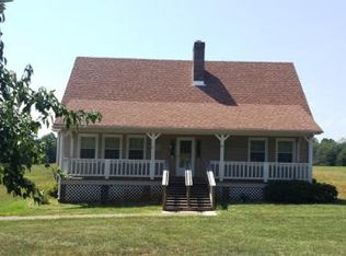 183 Hunter Farm Rd, Appomattox, VA 24522
