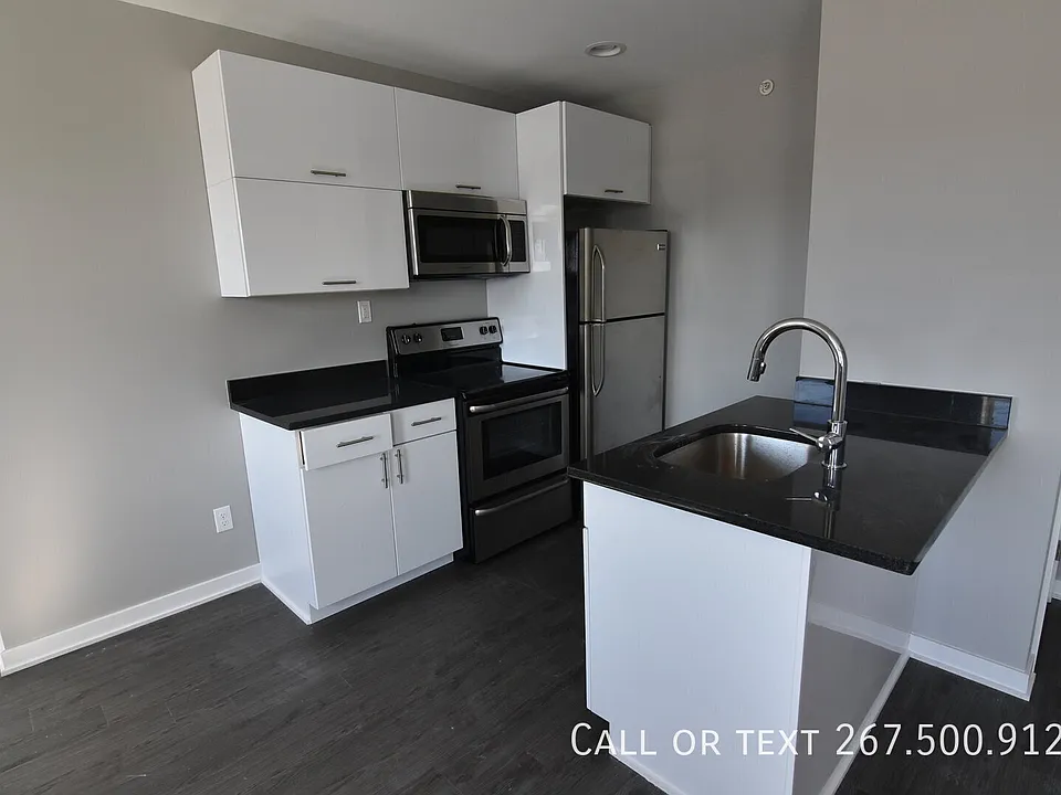 1924 Geary St #2