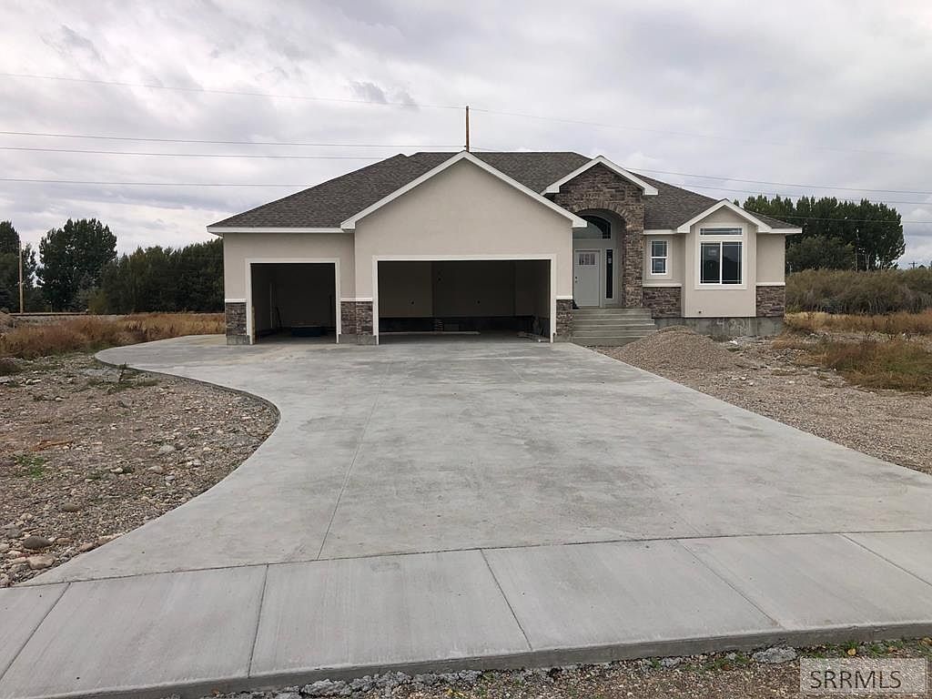 4021 E Fairway Dr, Rigby, ID 83442 MLS 2155621 Zillow