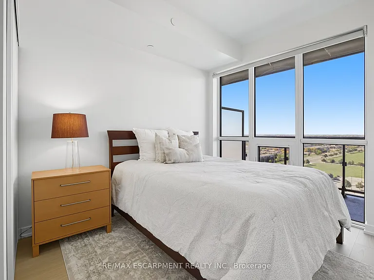 4655 Glen Erin Dr #1501 — Photo 12