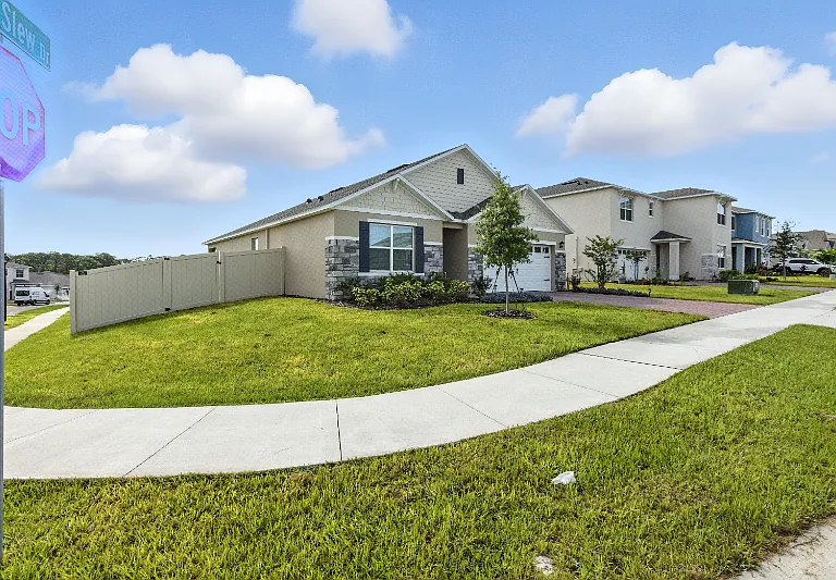 33504 Copper Hill Way — Photo 2