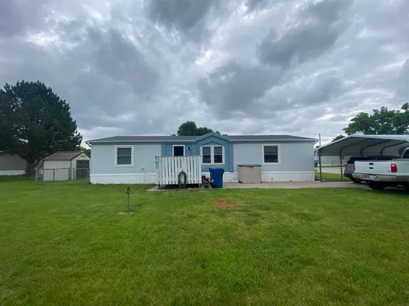 205 Valley Vw, Crt, NE 68847