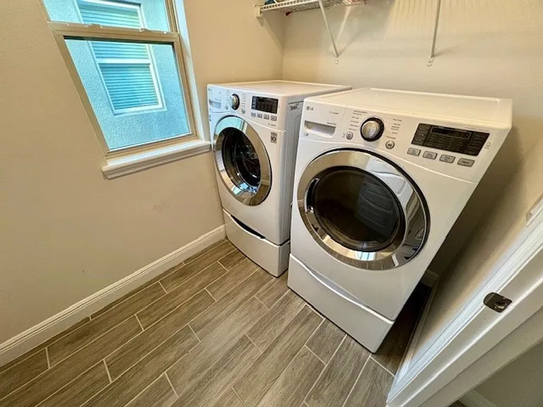 9542 Bolero Rd — Photo 38