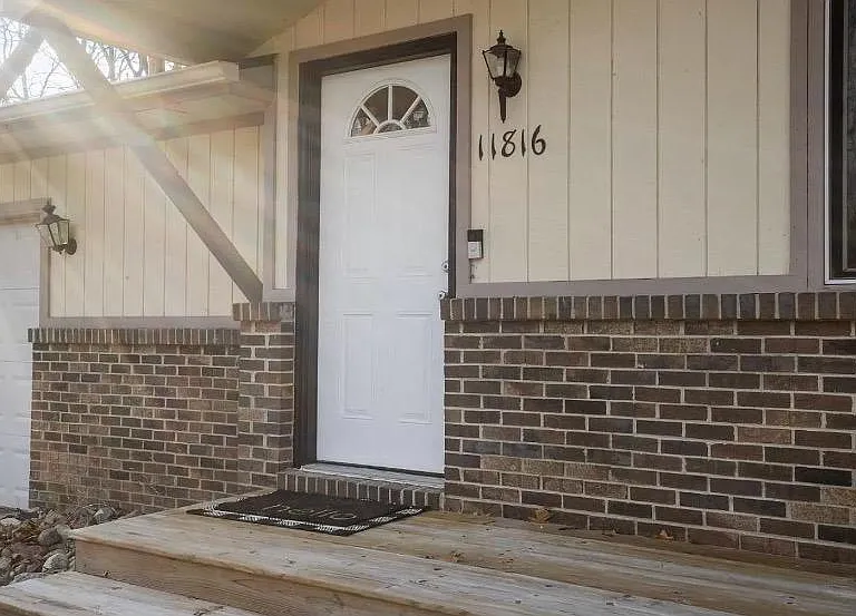 11816 Highridge Dr — Photo 34