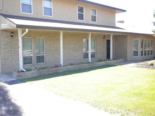 4710 Mountain View Rd photo 1