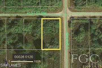 2nd image of 2901 41st St SW