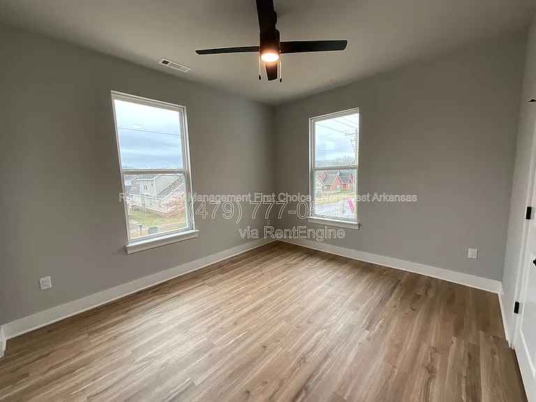 1042 S Laramie Hts — Photo 6
