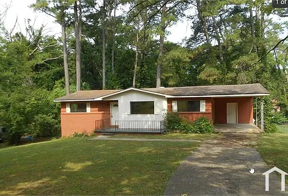 912 Nelson Dr — Photo 1