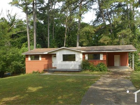 912 Nelson Dr