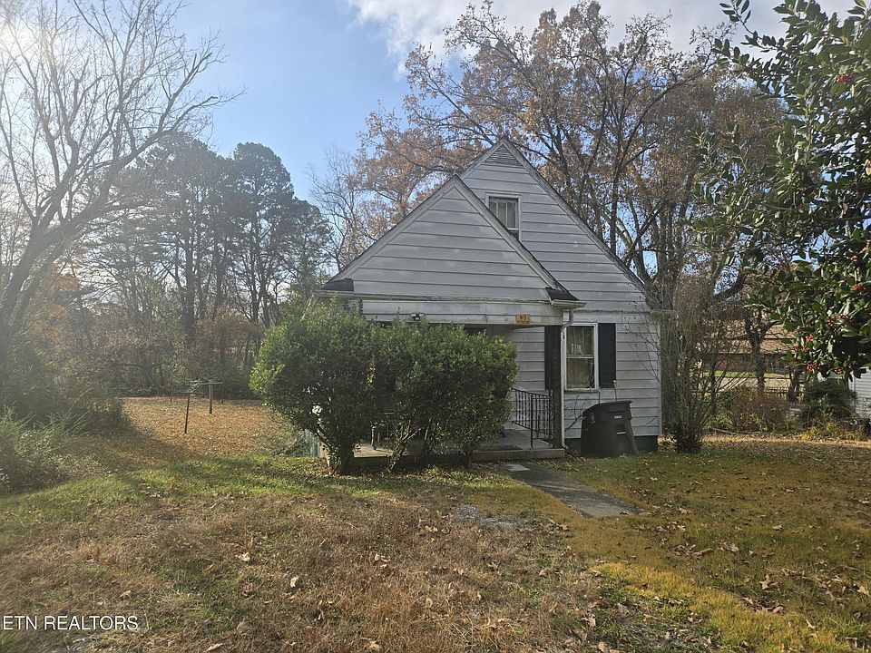 2nd image of 629 Sherwood Ave