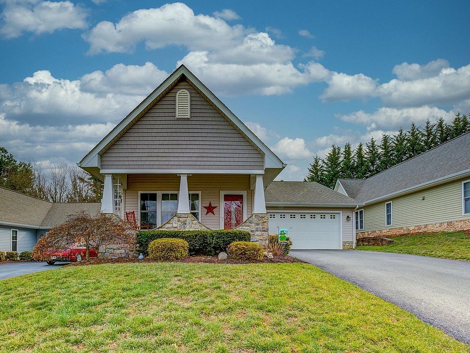1st image of 8137 Golden Oak Ln