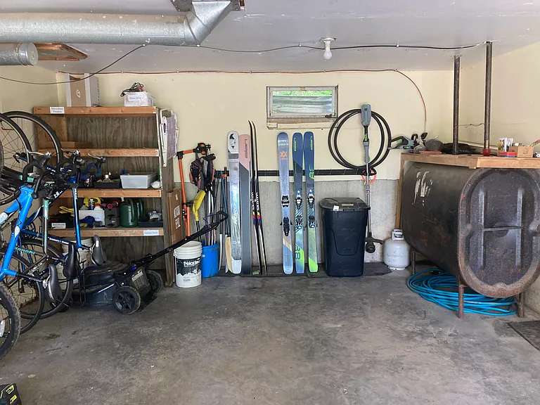 182 Country Club Rd — Photo 27