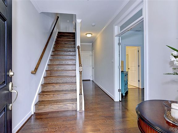 3rd image of 4937 Settlers Market Blvd