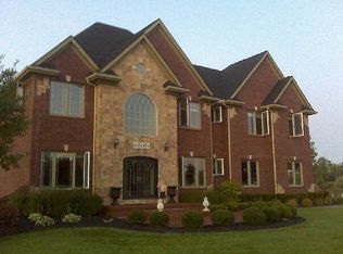 10149 Rosemarie Run, Brighton, MI 48114