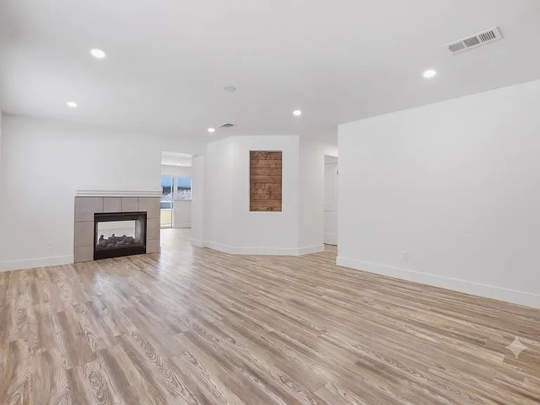 23856 Silver Summit Ct — Photo 38