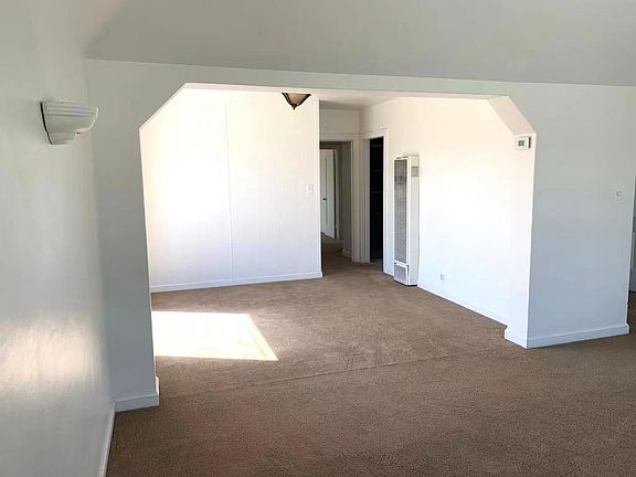 2nd image of 625 Tuolumne St #625A