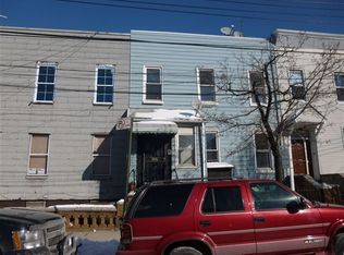 6017 53rd St, Maspeth, NY 11378