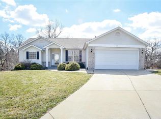 110 Spring Tree Ct, Saint Charles, MO 63303