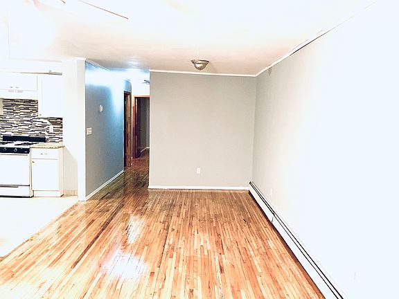 2nd image of 1131 E 92nd St #2