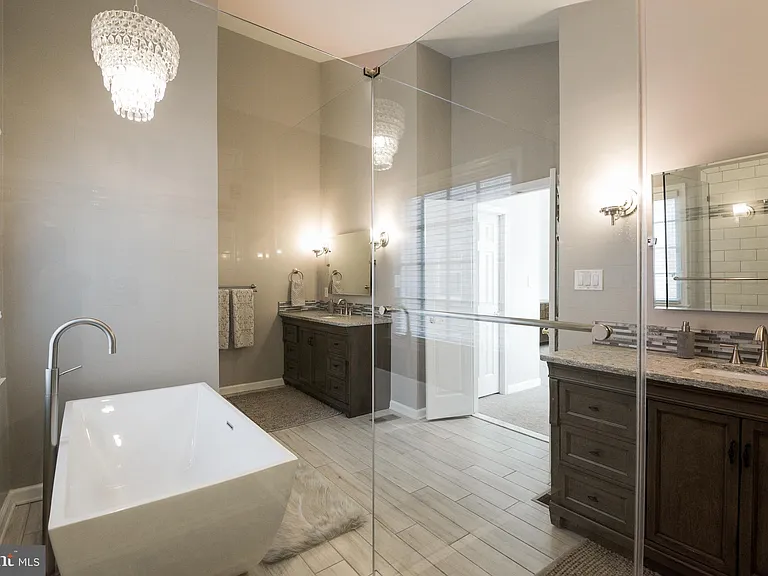 5920 Maplewood Park Pl — Photo 37