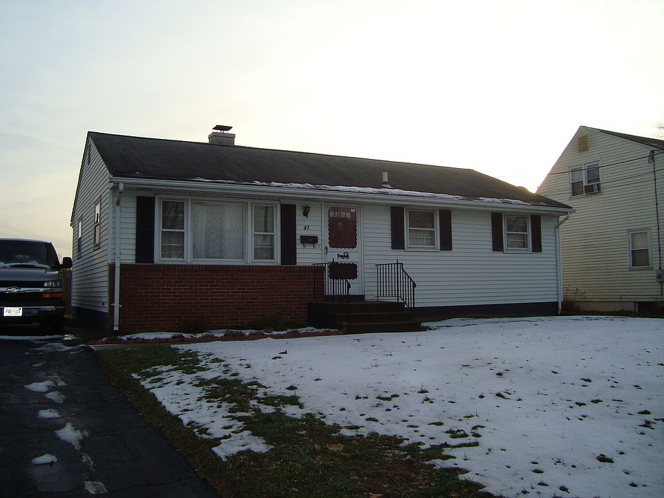 2nd image of 41 Englewood Blvd