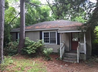 110 Woodland Dr, Thomasville, GA 31792