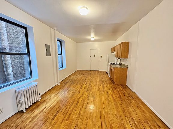 5th image of 285 Mott St APT B6