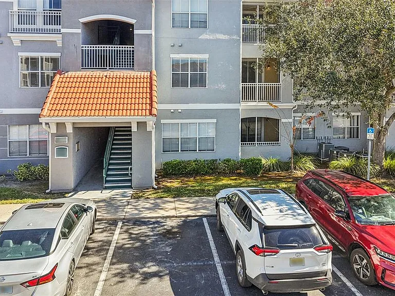 18001 Richmond Place Dr #1213 — Photo 25