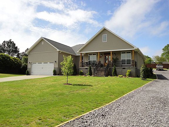 2nd image of 40 Brush Creek Dr