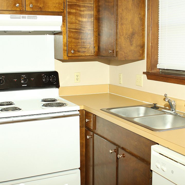 Edgewood Townhomes 305 N 39th Ave Hattiesburg MS Zillow