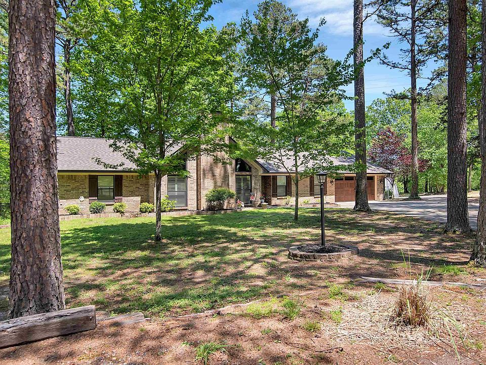 1st image of 118 Sherwood Forest Dr