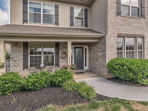 2nd image of 11711 Chapel Glen Ln