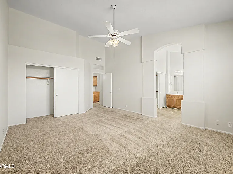 1068 W Glenmere Dr — Photo 9