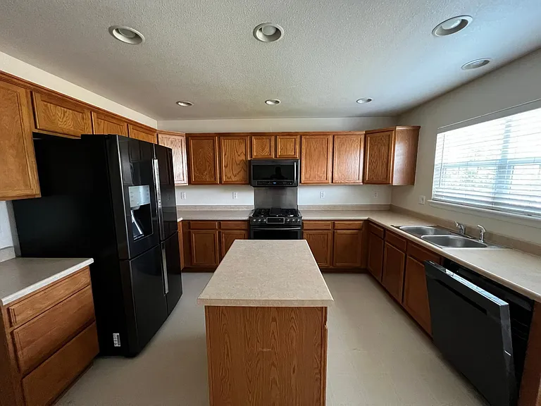 16097 Pitchford Pl — Photo 8