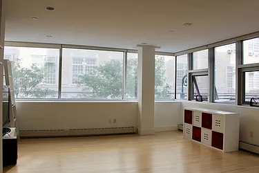 Rented by Reza Namazi, LREB