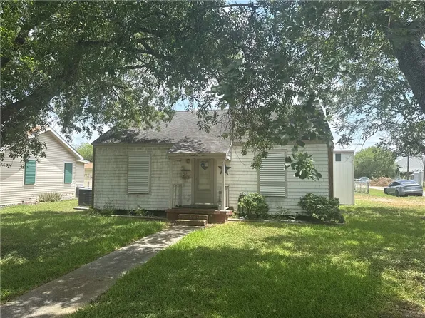 736 Fetick Ave, Taft, TX 78390