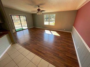 348 Raintree Cir #8, Deland, FL 32724