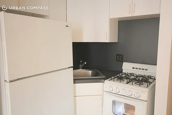 Rented by Compass | media 17