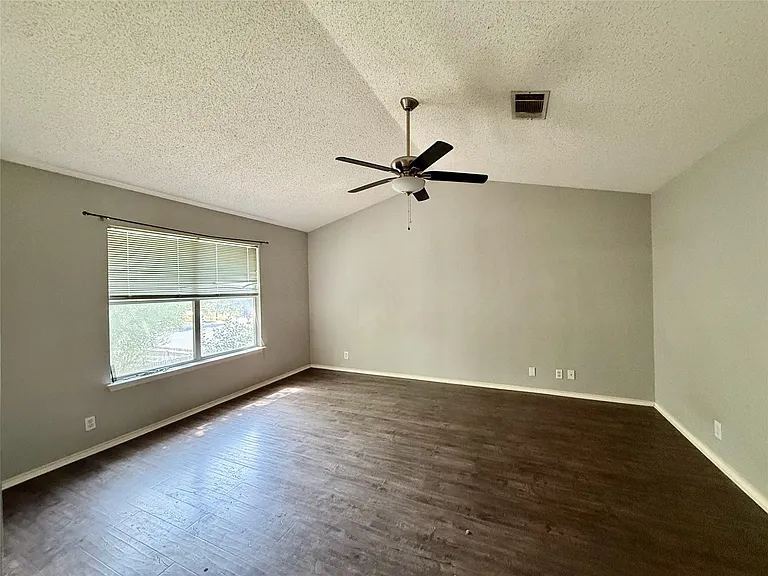 16801 Langland Rd — Photo 8