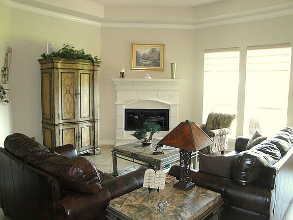 3rd image of 3402 Duchess Park Ct
