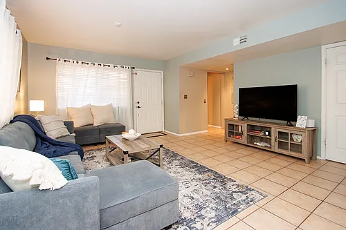 5402 E Windsor Ave #30 Photo 1 5402 E Windsor Ave #30 Photo 1