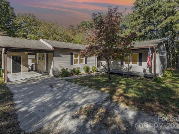 1020 Fraley St, Salisbury, NC 28146