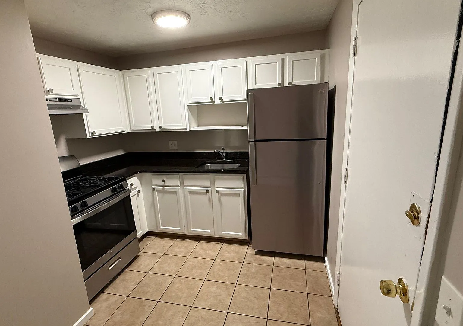 Henry Terrace Apartments LLC — Photo 3