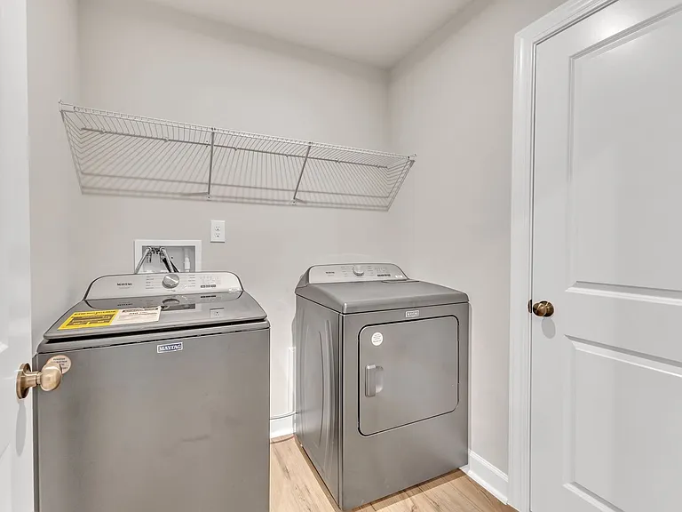 804 Montague Ave — Photo 22