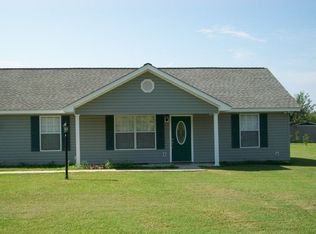 4078 Meadow Cir, Blackshear, GA 31516