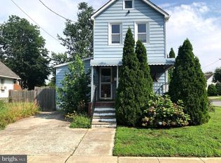 35 E 1st Ave, Runnemede, NJ 08078